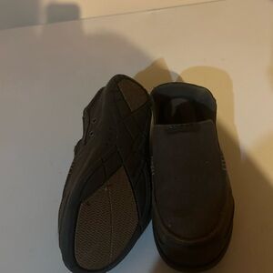 CROCS Men's Brown Slip-On Loafers